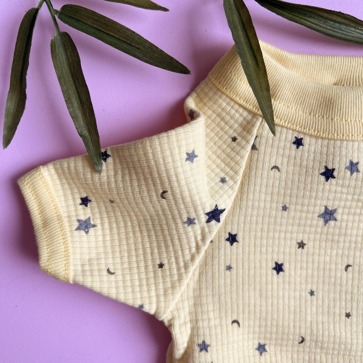PIJAMA ESTRELLAS AMARILLAS