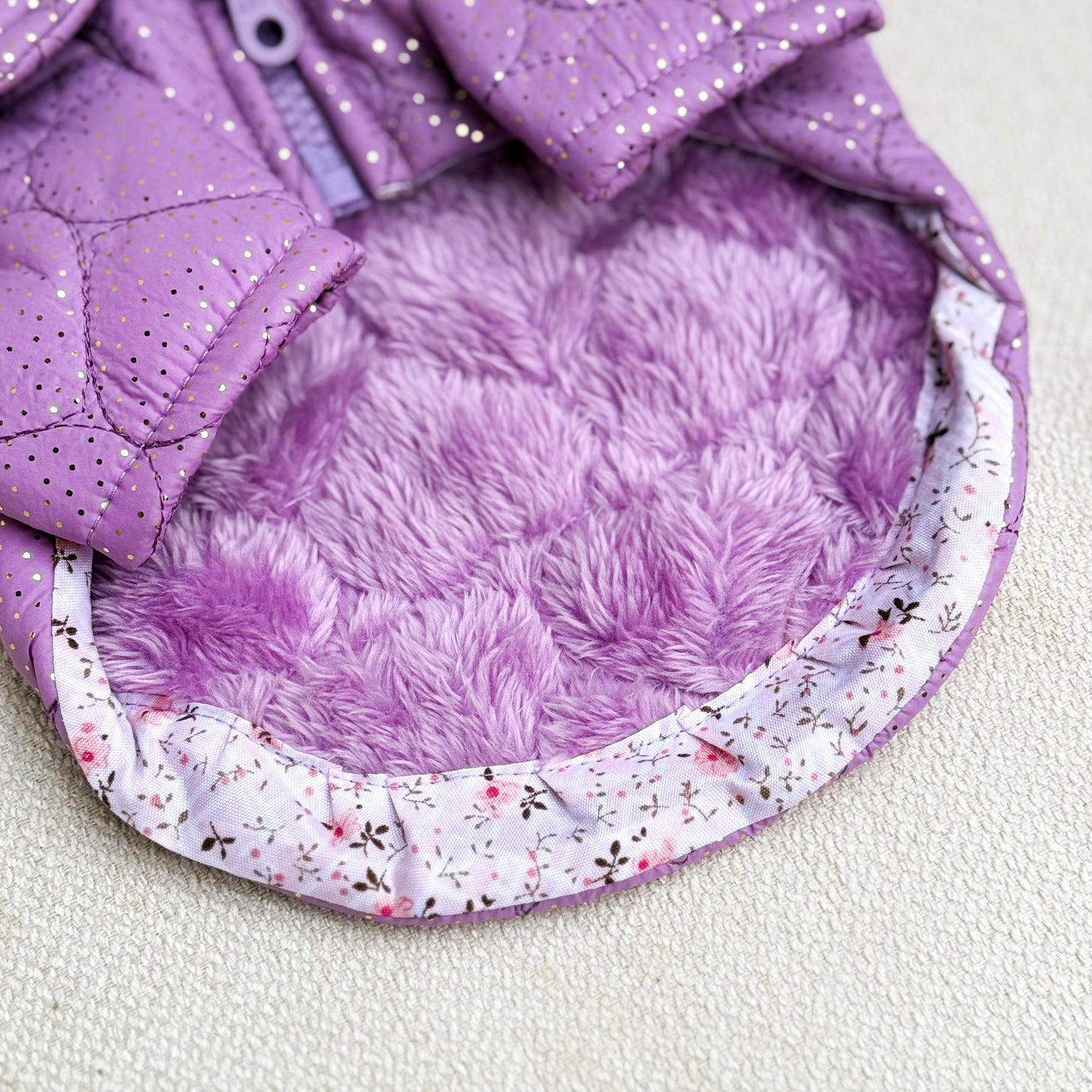 PARKA LILA CON DORADO