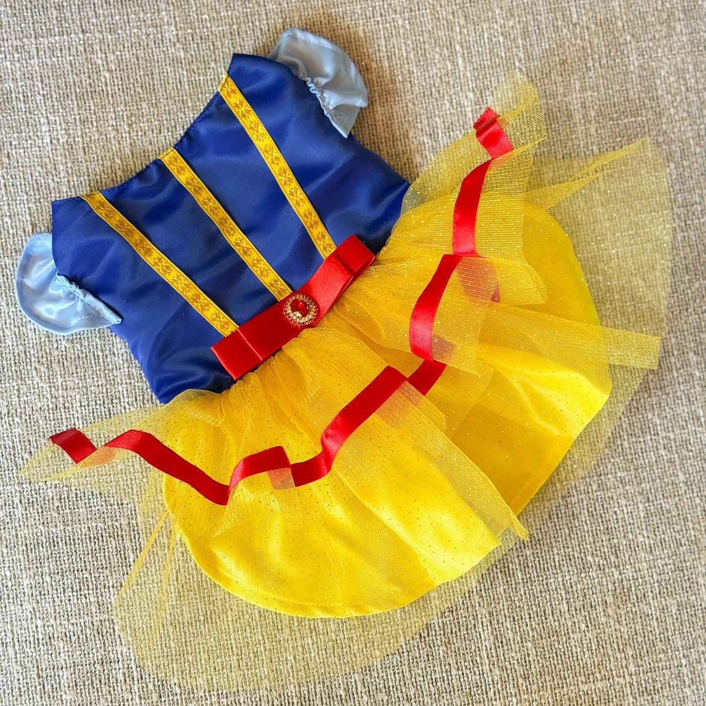 VESTIDO DE PRINCESA BLANCANIEVES