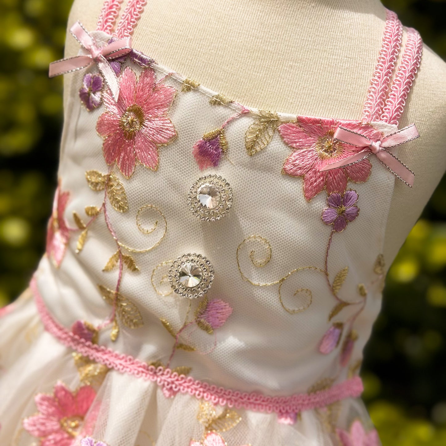 VESTIDO GALA BORDADO