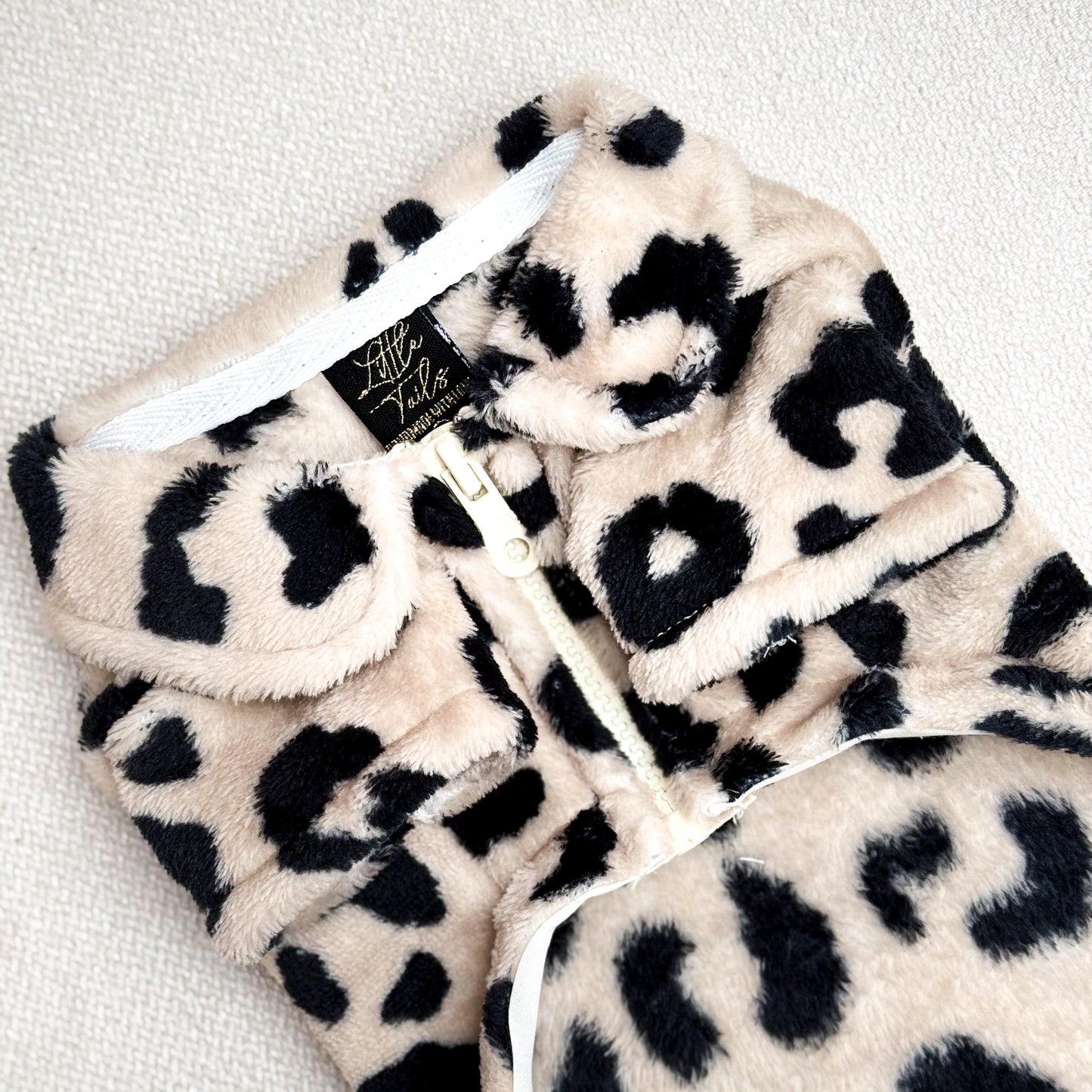 PELUDITO ANIMAL PRINT CAMEL