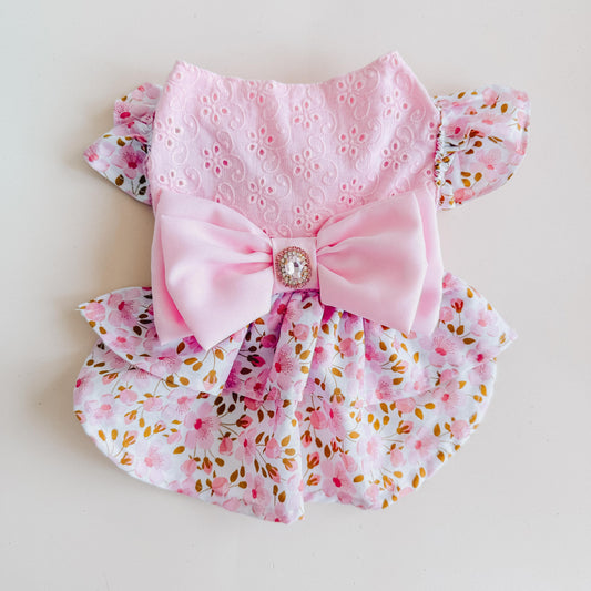 VESTIDO DE FLORES ROSA